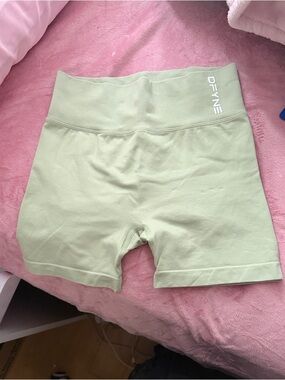 DFYNE High-Waist Seamless Bike Shorts in Sage Green
